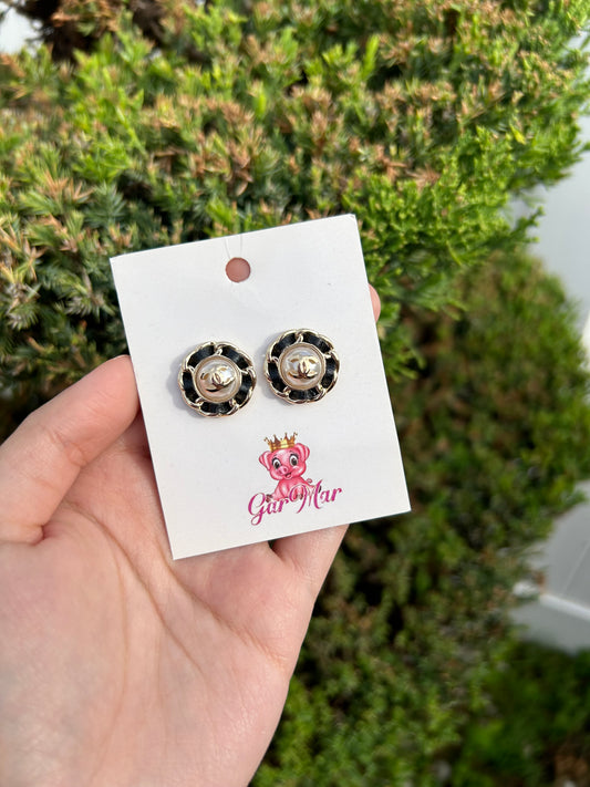 Black Pearl Studs