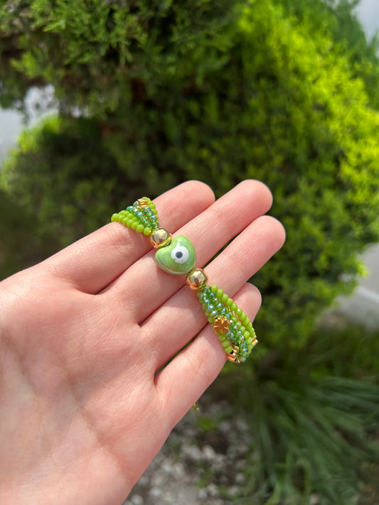 Green Shamrock Eye Bracelet