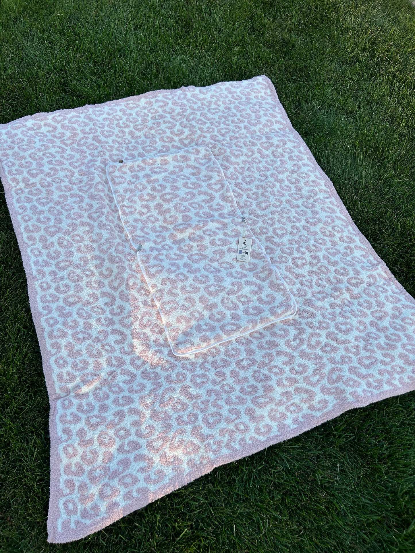 Pink Leopard Double-Sided Pillow Blanket